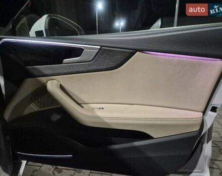 Белый Ауди A5 Sportback, объемом двигателя 2 л и пробегом 19 тыс. км за 37000 $, фото 39 на Automoto.ua