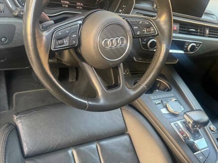 Белый Ауди A5 Sportback, объемом двигателя 2 л и пробегом 160 тыс. км за 26000 $, фото 1 на Automoto.ua