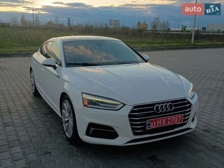 Белый Ауди A5 Sportback, объемом двигателя 2 л и пробегом 225 тыс. км за 19000 $, фото 1 на Automoto.ua
