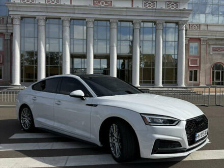 Белый Ауди A5 Sportback, объемом двигателя 2 л и пробегом 122 тыс. км за 32000 $, фото 1 на Automoto.ua