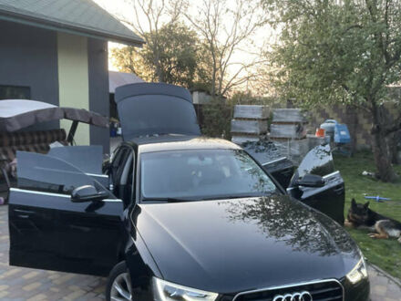 Ауді A5 Sportback 2012 у Обухове на Automoto.ua Чорний Ауді A5 Sportback, об'ємом двигуна 2 л та пробігом 210 тис. км за 13999 $, фото 1 на Automoto.ua
