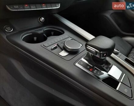 Червоний Ауді A5 Sportback, об'ємом двигуна 2 л та пробігом 45 тис. км за 30500 $, фото 9 на Automoto.ua