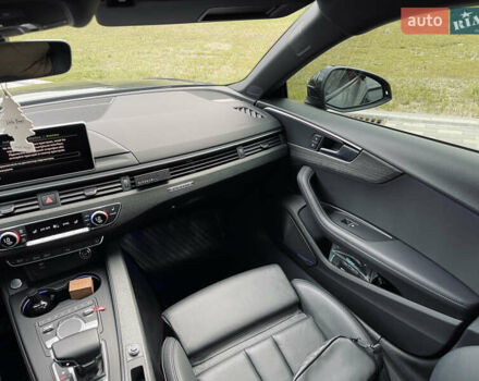 Сірий Ауді A5 Sportback, об'ємом двигуна 2 л та пробігом 72 тис. км за 29400 $, фото 142 на Automoto.ua