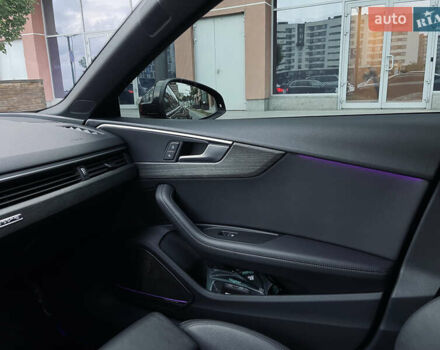 Сірий Ауді A5 Sportback, об'ємом двигуна 2 л та пробігом 72 тис. км за 29400 $, фото 160 на Automoto.ua