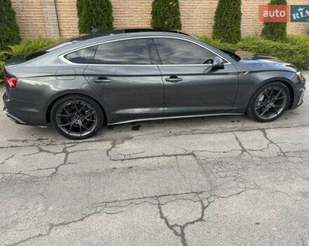 Серый Ауди A5 Sportback, объемом двигателя 2 л и пробегом 39 тыс. км за 31999 $, фото 4 на Automoto.ua