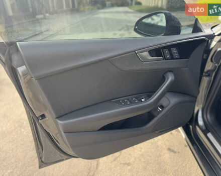 Серый Ауди A5 Sportback, объемом двигателя 2 л и пробегом 39 тыс. км за 31999 $, фото 14 на Automoto.ua