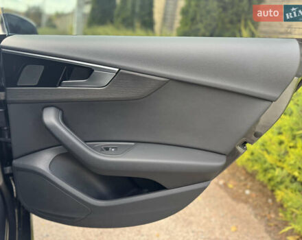 Серый Ауди A5 Sportback, объемом двигателя 2 л и пробегом 39 тыс. км за 31999 $, фото 9 на Automoto.ua