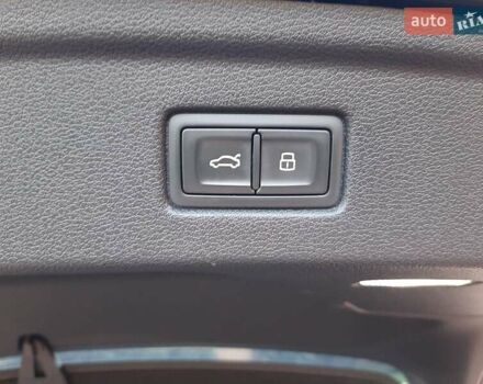 Синий Ауди A5 Sportback, объемом двигателя 2 л и пробегом 89 тыс. км за 19900 $, фото 18 на Automoto.ua