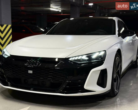 Белый Ауди e-tron GT, объемом двигателя 0 л и пробегом 13 тыс. км за 64000 $, фото 6 на Automoto.ua