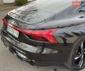 Черный Ауди e-tron GT, объемом двигателя 0 л и пробегом 30 тыс. км за 49999 $, фото 3 на Automoto.ua