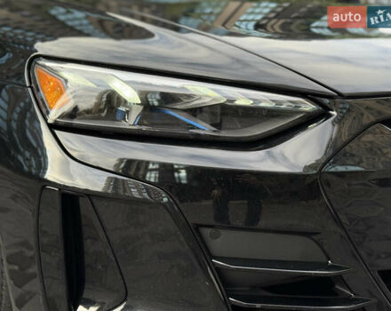 Черный Ауди e-tron GT, объемом двигателя 0 л и пробегом 31 тыс. км за 50000 $, фото 22 на Automoto.ua