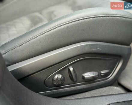 Черный Ауди e-tron GT, объемом двигателя 0 л и пробегом 31 тыс. км за 50000 $, фото 39 на Automoto.ua