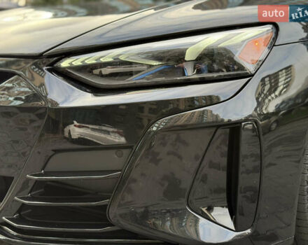 Черный Ауди e-tron GT, объемом двигателя 0 л и пробегом 31 тыс. км за 50000 $, фото 21 на Automoto.ua