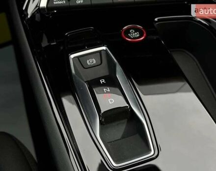 Черный Ауди e-tron GT, объемом двигателя 0 л и пробегом 4 тыс. км за 71000 $, фото 12 на Automoto.ua
