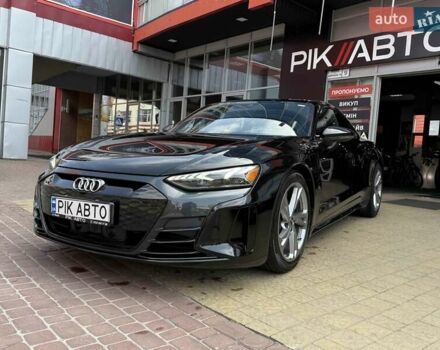 Черный Ауди e-tron GT, объемом двигателя 0 л и пробегом 33 тыс. км за 59900 $, фото 1 на Automoto.ua