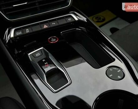 Черный Ауди e-tron GT, объемом двигателя 0 л и пробегом 4 тыс. км за 71000 $, фото 17 на Automoto.ua