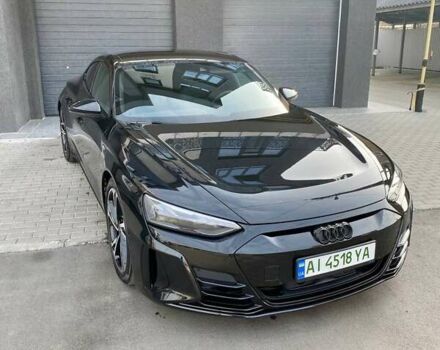 Черный Ауди e-tron GT, объемом двигателя 0 л и пробегом 40 тыс. км за 51450 $, фото 6 на Automoto.ua
