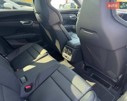 Черный Ауди e-tron GT, объемом двигателя 0 л и пробегом 516 тыс. км за 57900 $, фото 22 на Automoto.ua