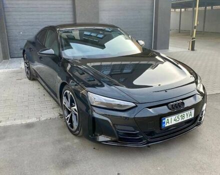 Черный Ауди e-tron GT, объемом двигателя 0 л и пробегом 40 тыс. км за 51450 $, фото 5 на Automoto.ua