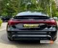 Сірий Ауді e-tron GT, об'ємом двигуна 93 л та пробігом 2 тис. км за 70900 $, фото 5 на Automoto.ua