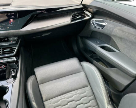 Сірий Ауді e-tron GT, об'ємом двигуна 0 л та пробігом 25 тис. км за 56900 $, фото 19 на Automoto.ua