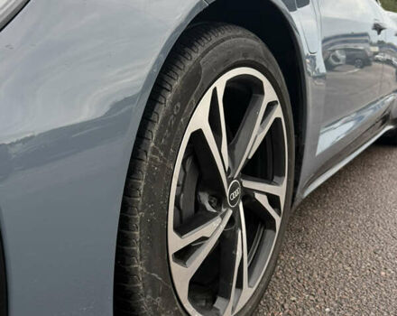 Сірий Ауді e-tron GT, об'ємом двигуна 0 л та пробігом 19 тис. км за 50000 $, фото 24 на Automoto.ua