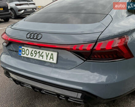Сірий Ауді e-tron GT, об'ємом двигуна 0 л та пробігом 19 тис. км за 50000 $, фото 39 на Automoto.ua