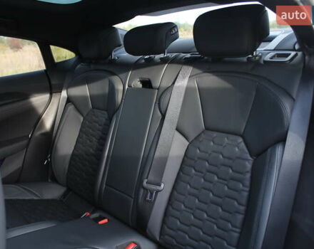 Серый Ауди e-tron GT, объемом двигателя 0 л и пробегом 43 тыс. км за 58800 $, фото 22 на Automoto.ua