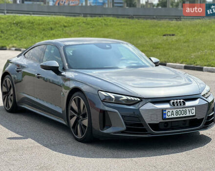 Сірий Ауді e-tron GT, об'ємом двигуна 0 л та пробігом 25 тис. км за 56900 $, фото 1 на Automoto.ua