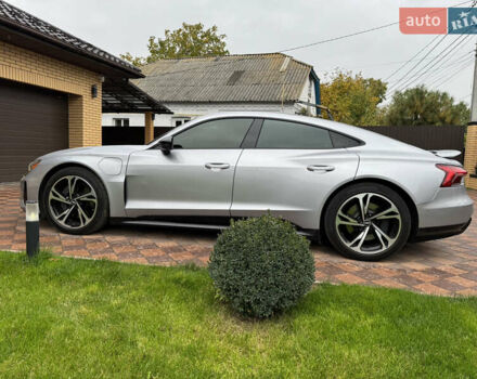 Серый Ауди e-tron GT, объемом двигателя 0 л и пробегом 68 тыс. км за 45500 $, фото 10 на Automoto.ua