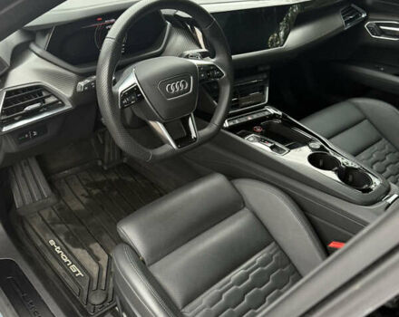 Сірий Ауді e-tron GT, об'ємом двигуна 0 л та пробігом 19 тис. км за 50000 $, фото 28 на Automoto.ua