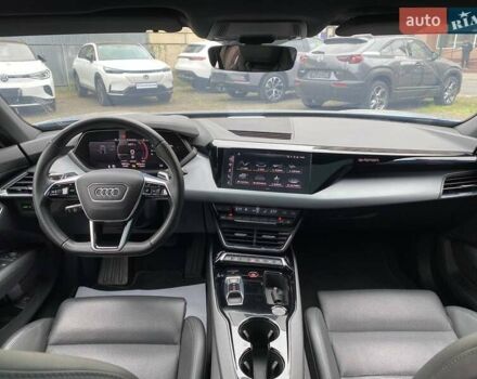 Серый Ауди e-tron GT, объемом двигателя 0 л и пробегом 58 тыс. км за 51499 $, фото 3 на Automoto.ua