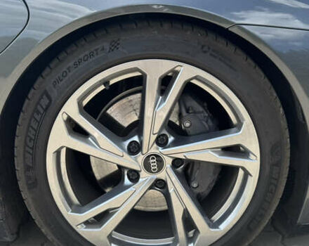 Серый Ауди e-tron GT, объемом двигателя 0 л и пробегом 90 тыс. км за 52800 $, фото 15 на Automoto.ua