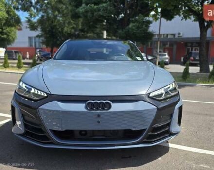 Серый Ауди e-tron GT, объемом двигателя 0 л и пробегом 26 тыс. км за 48500 $, фото 3 на Automoto.ua
