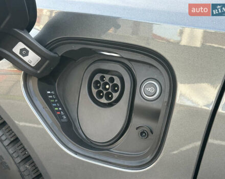 Сірий Ауді e-tron GT, об'ємом двигуна 0 л та пробігом 52 тис. км за 57700 $, фото 25 на Automoto.ua