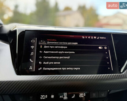 Серый Ауди e-tron GT, объемом двигателя 0 л и пробегом 94 тыс. км за 48900 $, фото 44 на Automoto.ua