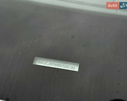 Серый Ауди e-tron GT, объемом двигателя 0 л и пробегом 94 тыс. км за 48900 $, фото 12 на Automoto.ua