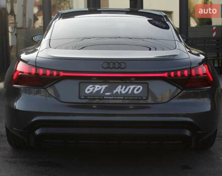 Сірий Ауді e-tron GT, об'ємом двигуна 0 л та пробігом 52 тис. км за 57700 $, фото 20 на Automoto.ua