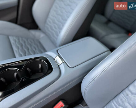 Серый Ауди e-tron GT, объемом двигателя 0 л и пробегом 94 тыс. км за 48900 $, фото 31 на Automoto.ua