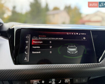 Серый Ауди e-tron GT, объемом двигателя 0 л и пробегом 94 тыс. км за 48900 $, фото 42 на Automoto.ua