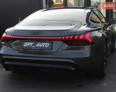 Сірий Ауді e-tron GT, об'ємом двигуна 0 л та пробігом 52 тис. км за 57700 $, фото 17 на Automoto.ua