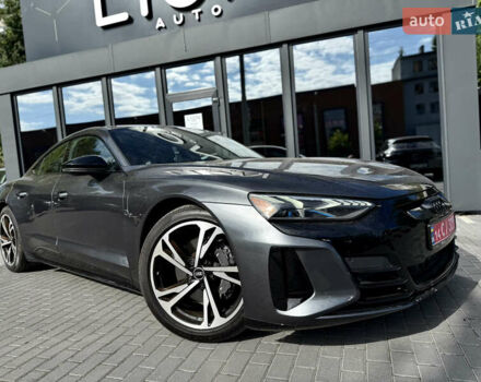 Серый Ауди e-tron GT, объемом двигателя 0 л и пробегом 94 тыс. км за 44500 $, фото 7 на Automoto.ua