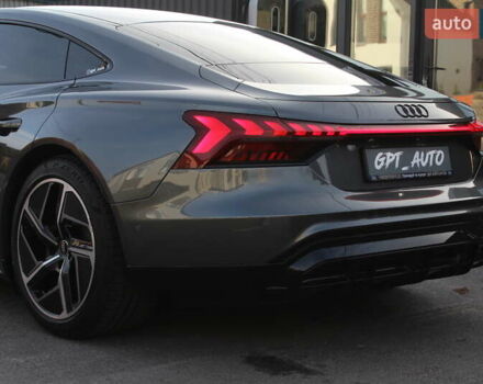 Сірий Ауді e-tron GT, об'ємом двигуна 0 л та пробігом 52 тис. км за 57700 $, фото 15 на Automoto.ua