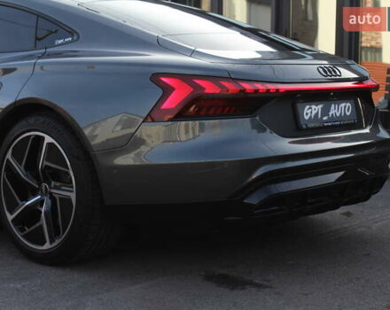Сірий Ауді e-tron GT, об'ємом двигуна 0 л та пробігом 52 тис. км за 57700 $, фото 18 на Automoto.ua
