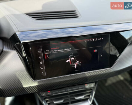 Серый Ауди e-tron GT, объемом двигателя 0 л и пробегом 94 тыс. км за 44500 $, фото 51 на Automoto.ua