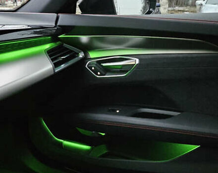 Серый Ауди e-tron GT, объемом двигателя 0 л и пробегом 5 тыс. км за 95000 $, фото 6 на Automoto.ua