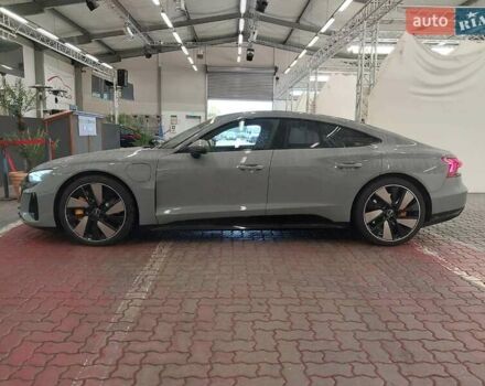 Серый Ауди e-tron GT, объемом двигателя 0 л и пробегом 77 тыс. км за 56500 $, фото 6 на Automoto.ua
