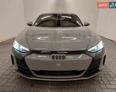 Серый Ауди e-tron GT, объемом двигателя 0 л и пробегом 77 тыс. км за 56500 $, фото 4 на Automoto.ua