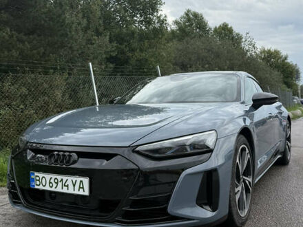 Сірий Ауді e-tron GT, об'ємом двигуна 0 л та пробігом 19 тис. км за 50000 $, фото 1 на Automoto.ua