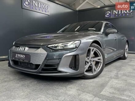 Ауди e-tron GT 2021 в Киеве на Automoto.ua Серый Ауди e-tron GT, объемом двигателя 0 л и пробегом 49 тыс. км за 51000 $, фото 1 на Automoto.ua
